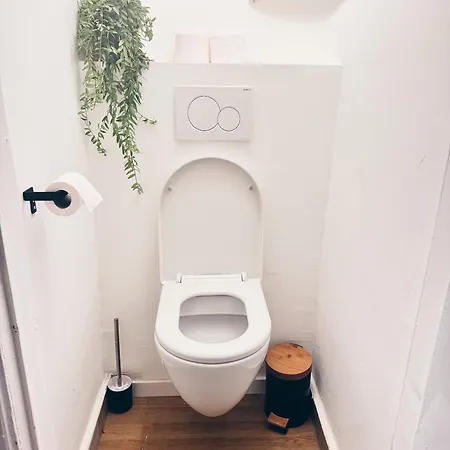 Les Deux Cours Appartement *